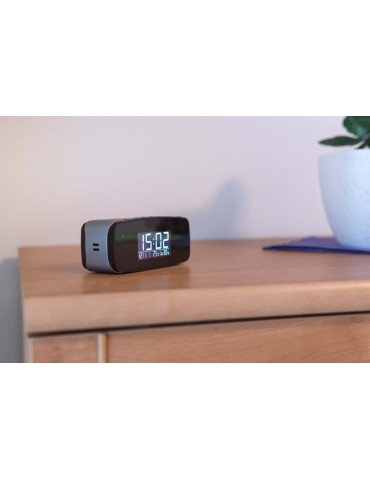 Secutek SAH-IP006: Small Digital Clock with Hidden WiFi Camera