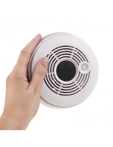 4G LTE camera in UltraLife S15G smoke detector